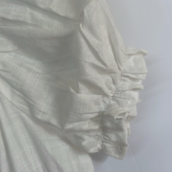 White short sleeve peasant style dress - Picture 6 of 9